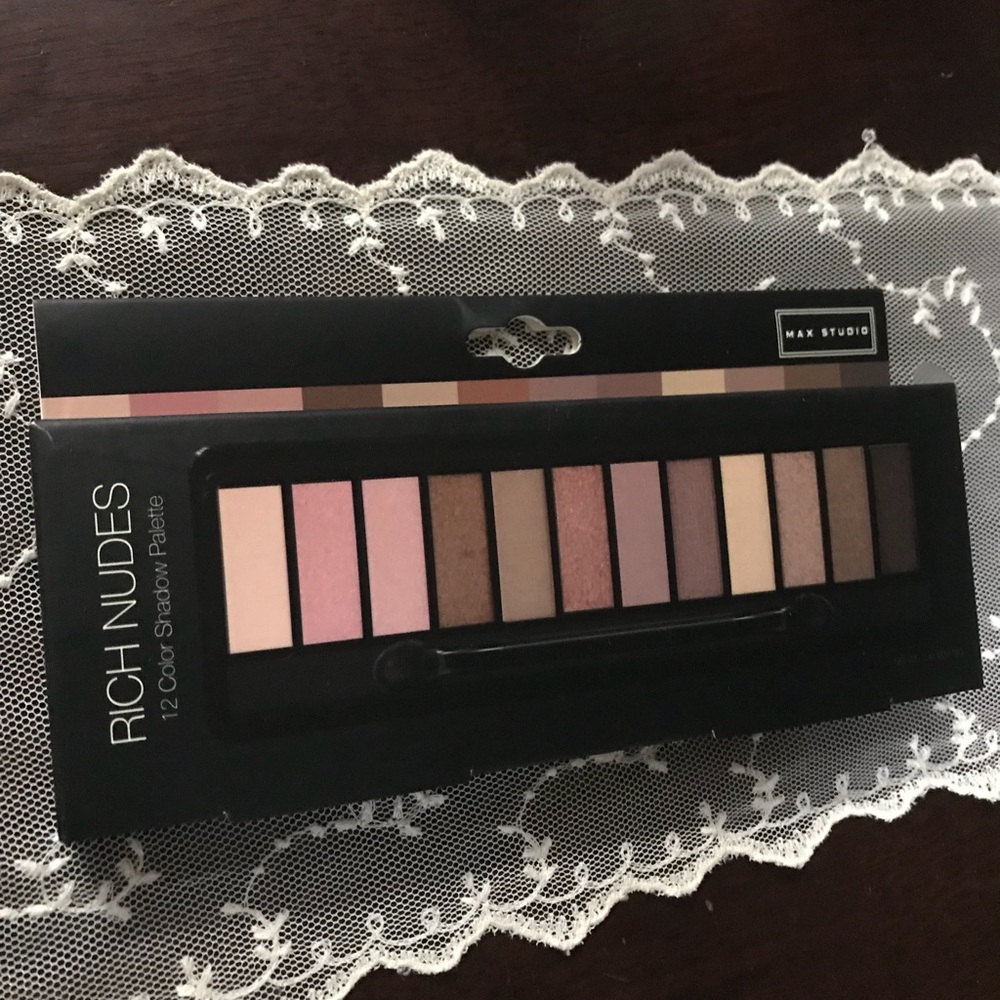 MAX STUDIO RICH NUDE 12 EYESHADOW PALETTE